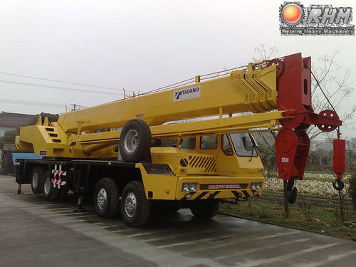 65 TON CRANE